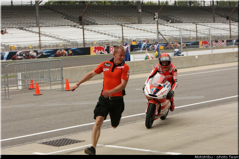 125_bradl_7_indianapolis_2009