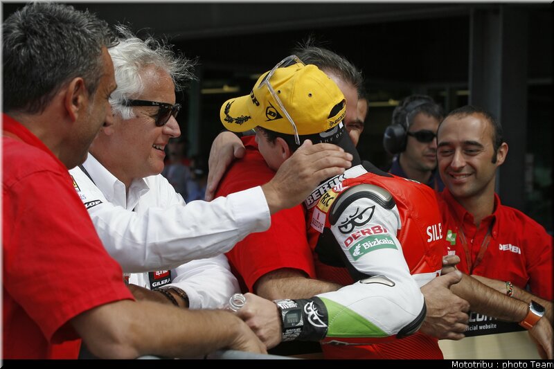 125_espargaro_7_indianapolis_2009