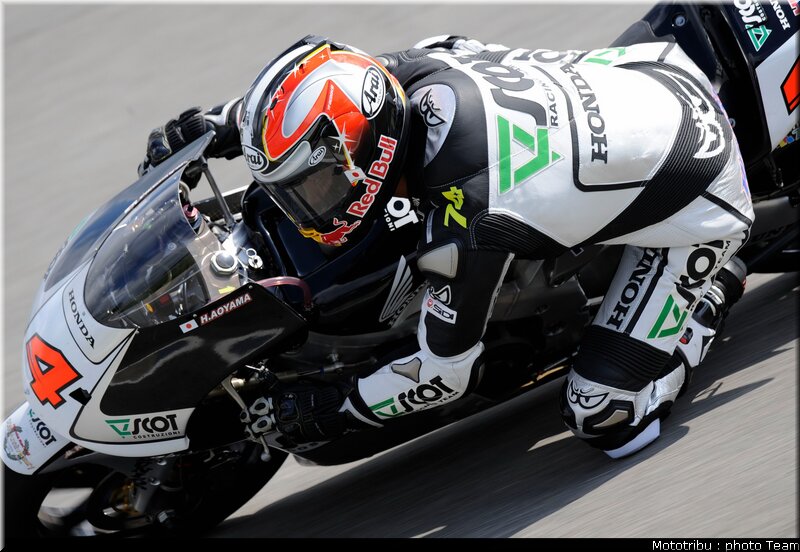 250_aoyama_3_indianapolis_2009
