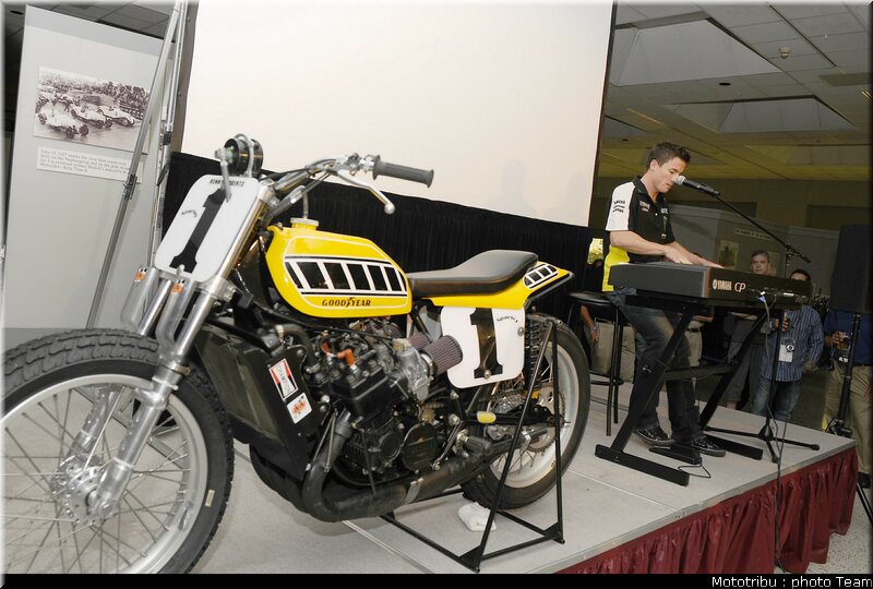 motogp_tech3_06_indianapolis_2009