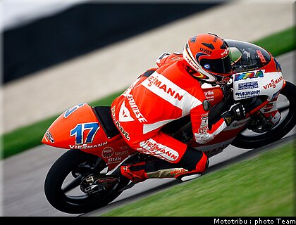 125_bradl_3_indianapolis_2009.jpg