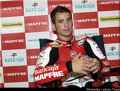 250_bautista_04_indianapolis_2009.jpg
