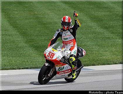 250_simoncelli_1_indianapolis_2009.jpg
