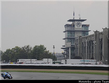 motogp_capirossi_05_indianapolis_2009.jpg