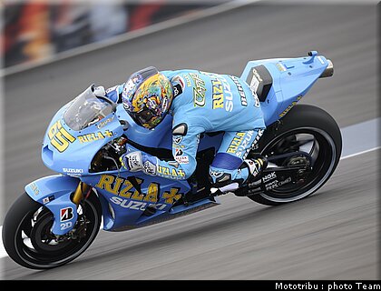 motogp_capirossi_12_indianapolis_2009.jpg