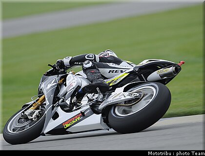 motogp_depuniet_12_indianapolis_2009.jpg
