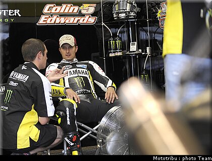 motogp_edwards_01_indianapolis_2009_03.jpg