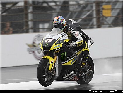 motogp_edwards_01_indianapolis_2009_06.jpg