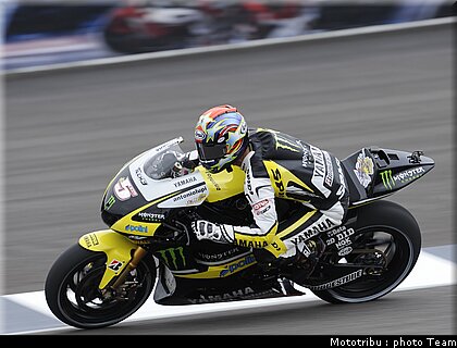 motogp_edwards_01_indianapolis_2009_13.jpg