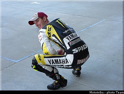 motogp_edwards_01_indianapolis_2009_16.jpg