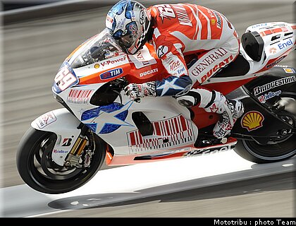 motogp_hayden_05_indianapolis_2009.jpg