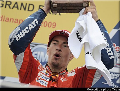 motogp_hayden_07_indianapolis_2009.jpg