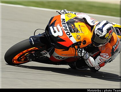 motogp_pedrosa_01_indianapolis_2009.jpg