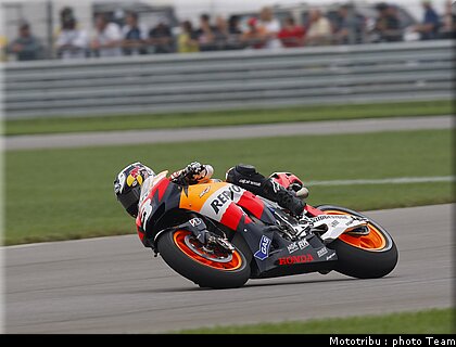 motogp_pedrosa_16_indianapolis_2009.jpg