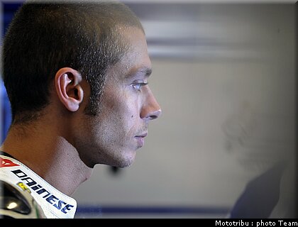 motogp_rossi_009_indianapolis_2009.jpg