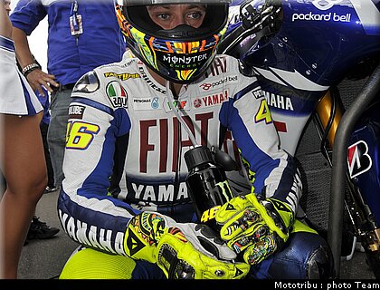 motogp_rossi_027_indianapolis_2009.jpg