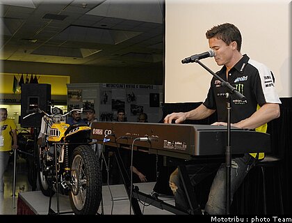 motogp_toseland_11_indianapolis_2009.jpg