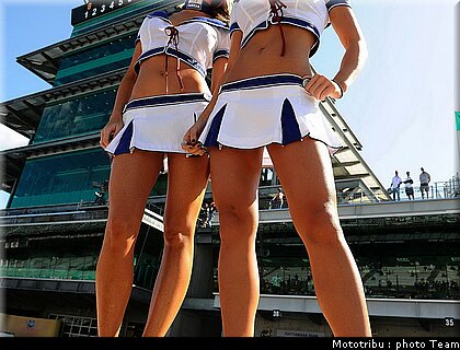 pit_babe_008_indianapolis_2009.jpg