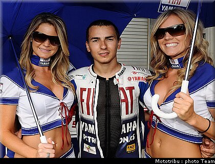 pit_babe_021_indianapolis_2009.jpg