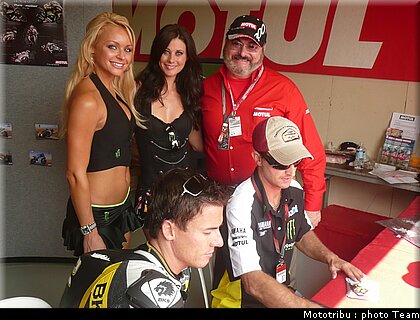 pit_babe_027_indianapolis_2009.jpg