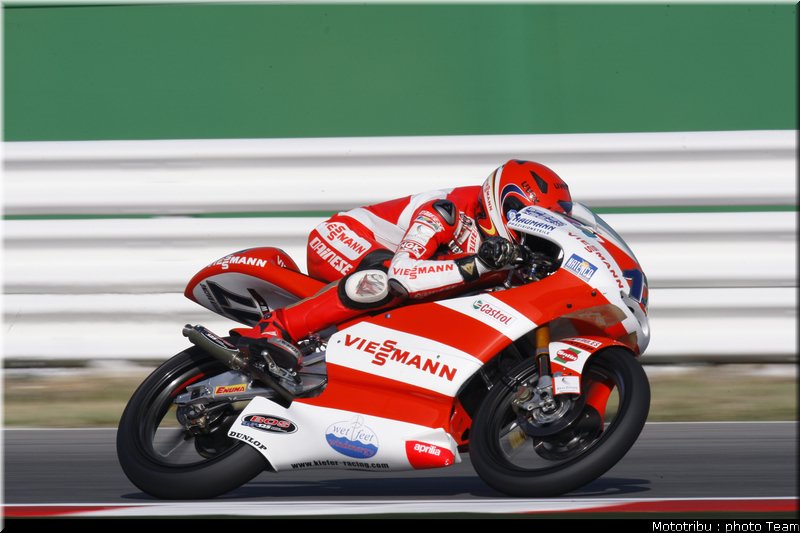 125_bradl_07_misano_2009