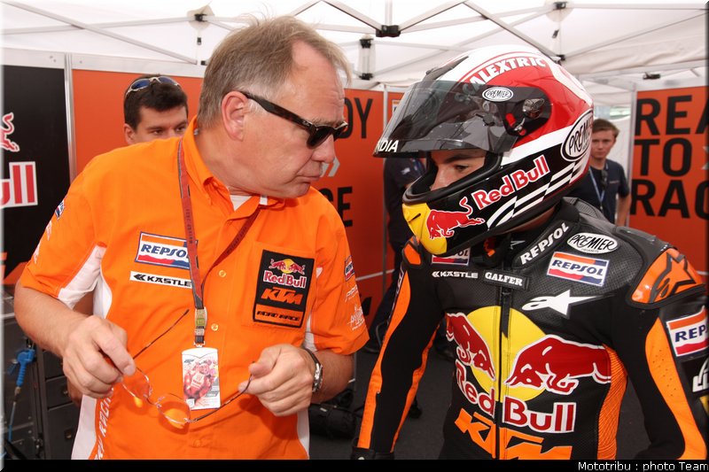 125_marquez_01_misano_2009