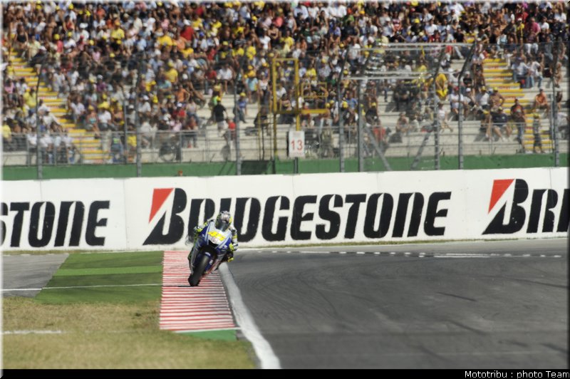 motogp_rossi_02_misano_2009