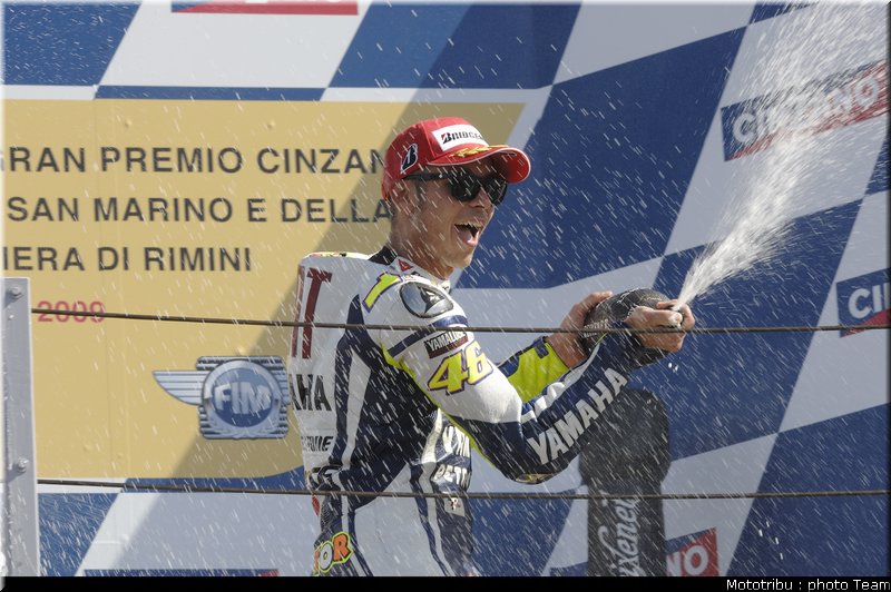 motogp_rossi_07_misano_2009