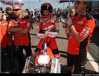 125_bradl_02_misano_2009.jpg