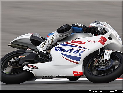 250_leonov_1_misano_2009.jpg