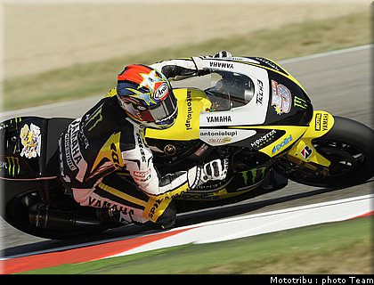 motogp_edwards_02_misano_2009.jpg