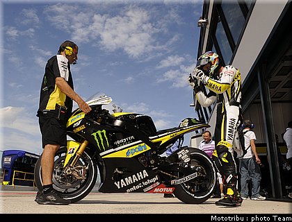 motogp_edwards_06_misano_2009.jpg