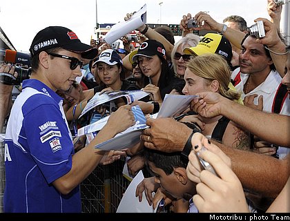 motogp_lorenzo_04_misano_2009.jpg