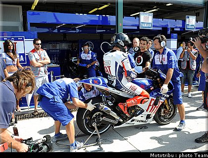 motogp_lorenzo_08_misano_2009.jpg