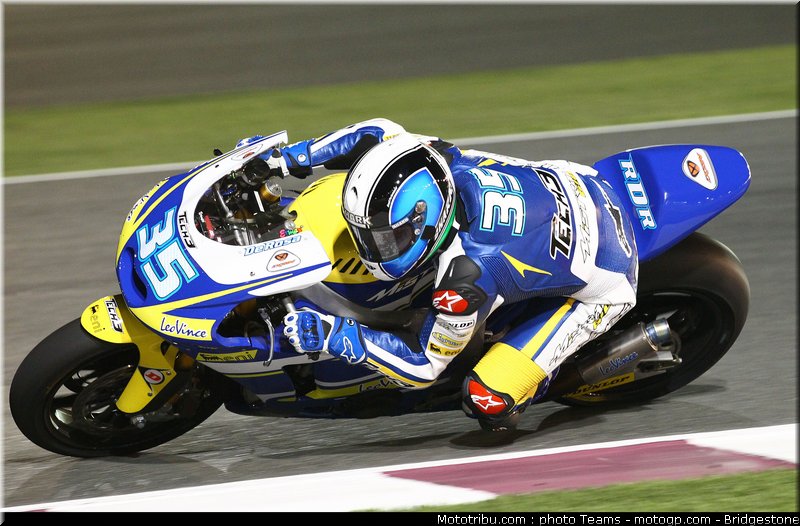 moto2_derosa_05_qatar_2010