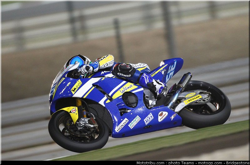moto2_derosa_06_qatar_2010