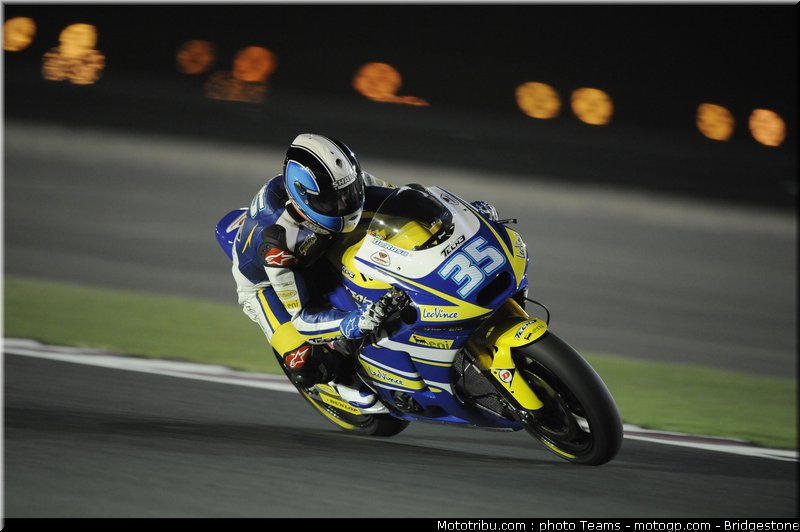 moto2_derosa_13_qatar_2010
