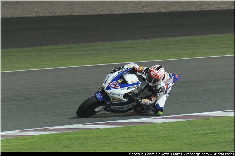 moto2_leonov_01_qatar_2010