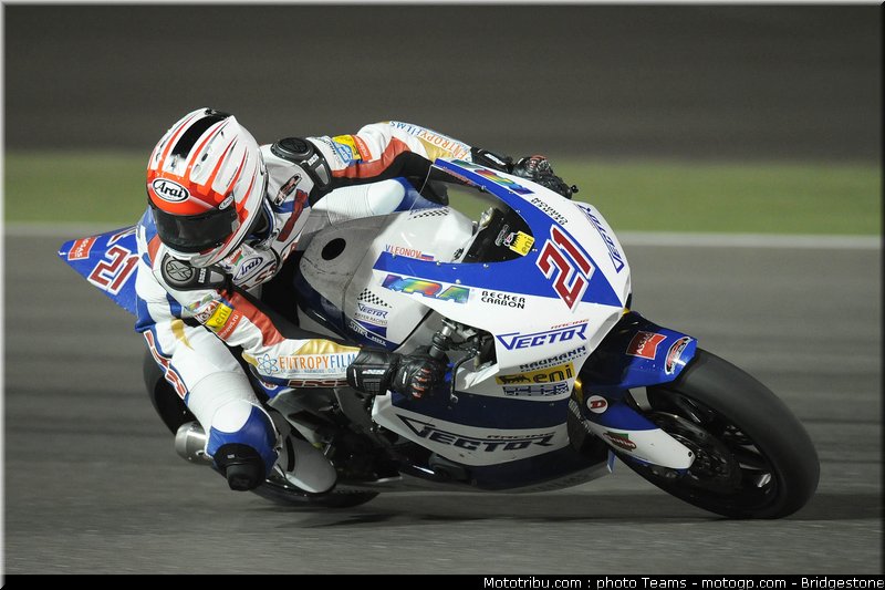 moto2_leonov_06_qatar_2010