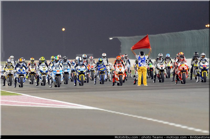 moto2_qatar_2010_25