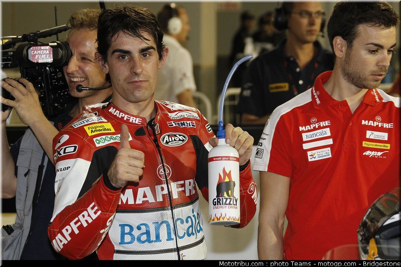 moto2_simon_05_qatar_2010