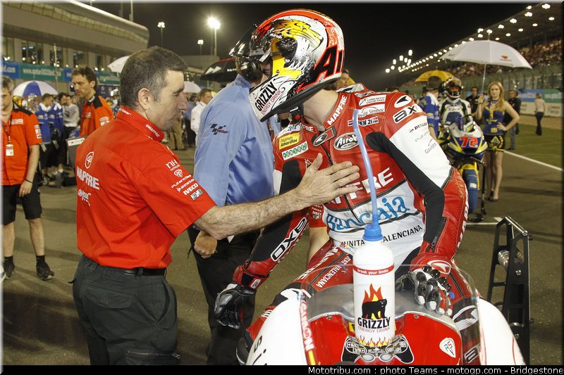 moto2_simon_11_qatar_2010