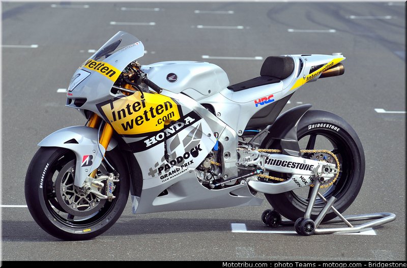 motogp_aoyama_4_qatar_2010