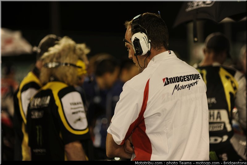 motogp_bridgestone_1_qatar_2010