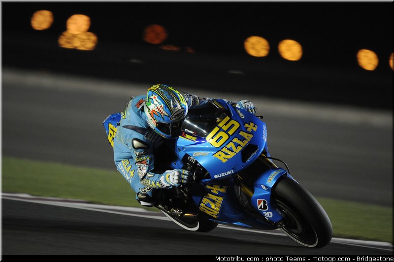 motogp_capirossi_08_qatar_2010