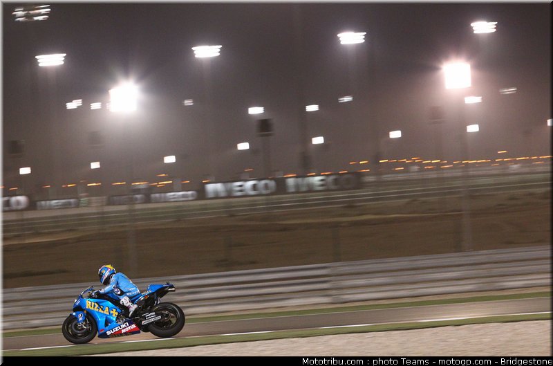 motogp_capirossi_18_qatar_2010