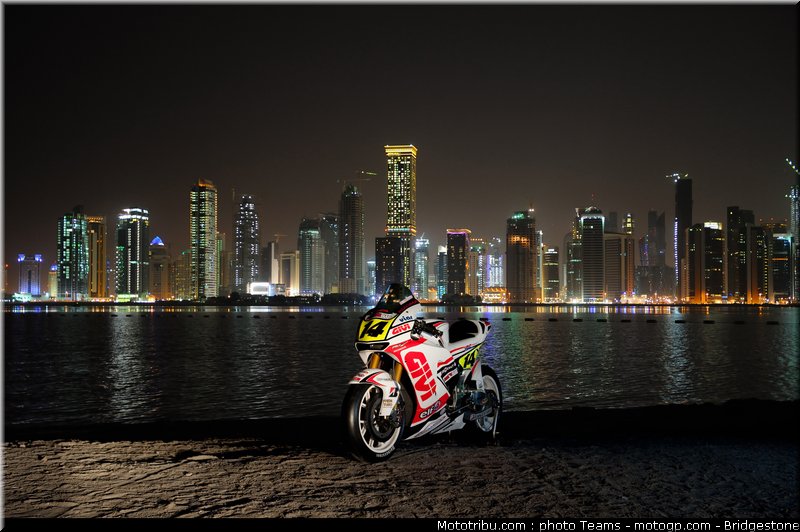 motogp_depuniet_17_qatar_2010