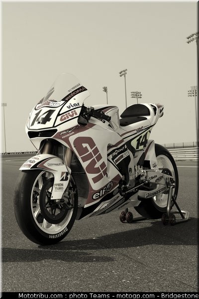 motogp_depuniet_26_qatar_2010