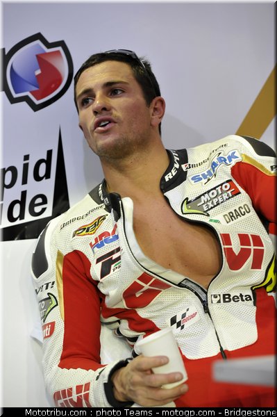 motogp_depuniet_41_qatar_2010