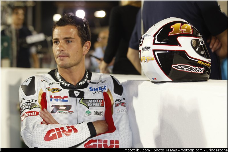motogp_depuniet_48_qatar_2010